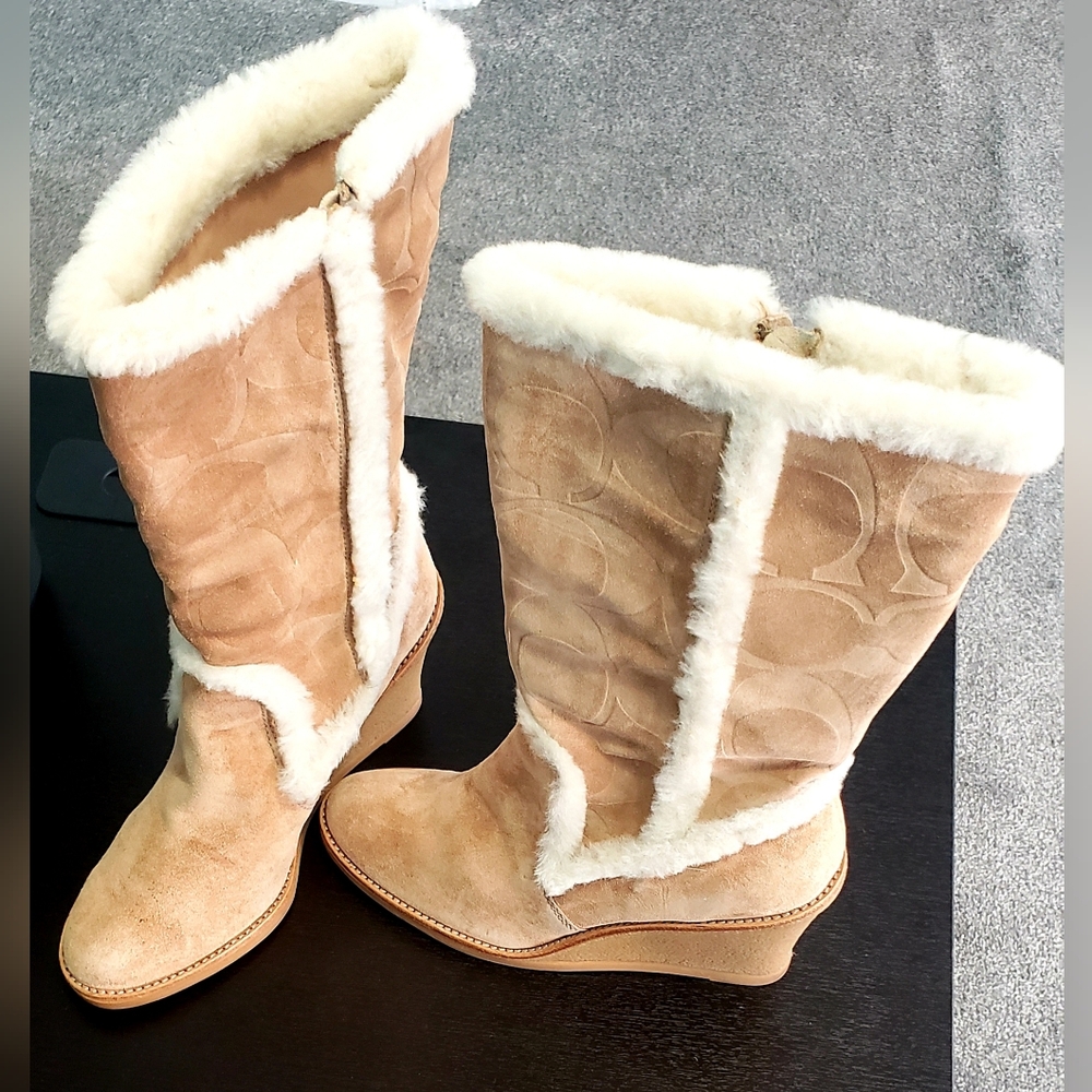Coach Boots size 8